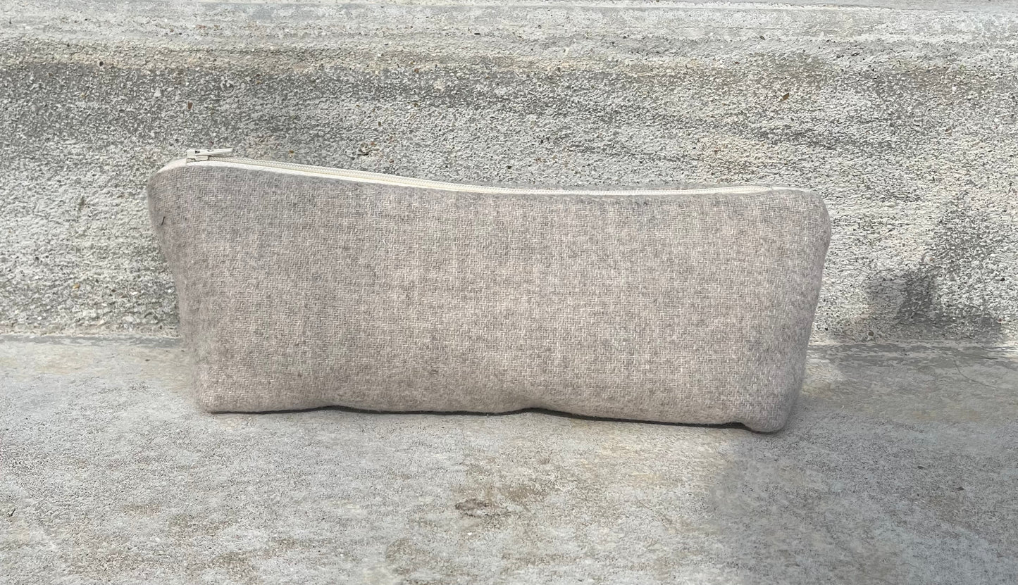 Trousse beige