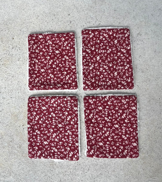 Lingettes démaquillante blanc cassé