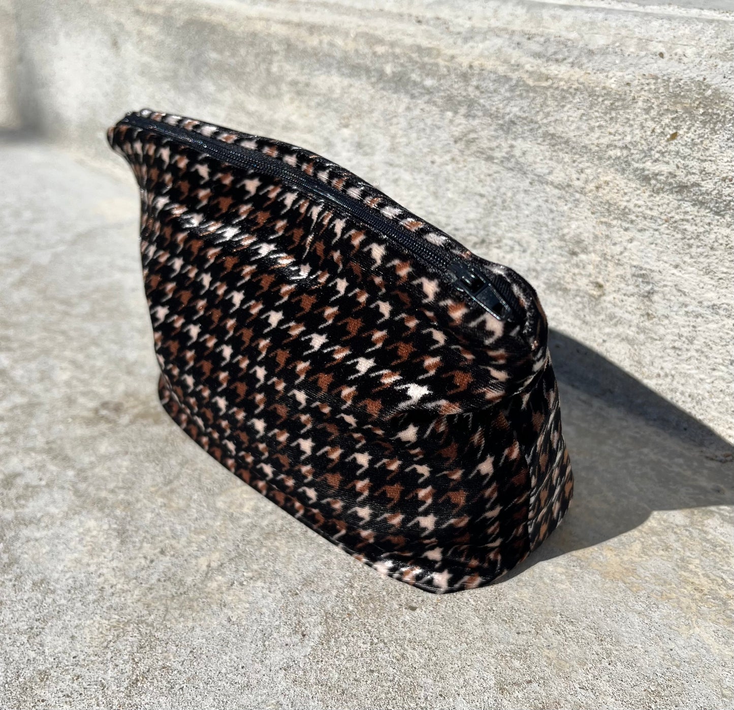 Trousse marron et rose douce